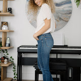 Abbey Relaxed Fit in Vintage Wash