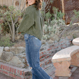 Maddie High Rise 90's Distressed Knee Straight Fit