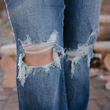 Maddie High Rise 90's Distressed Knee Straight Fit - PLUS