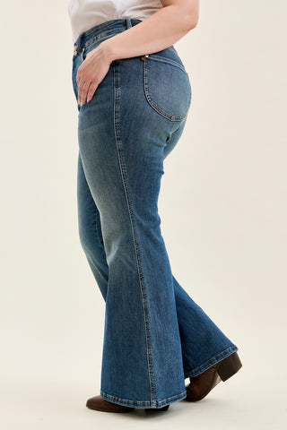 Jaqueline Flare With Double Button And Shield Pockets - PLUS