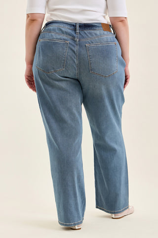 Kimberly Straight Fit (Medium Wash) - PLUS