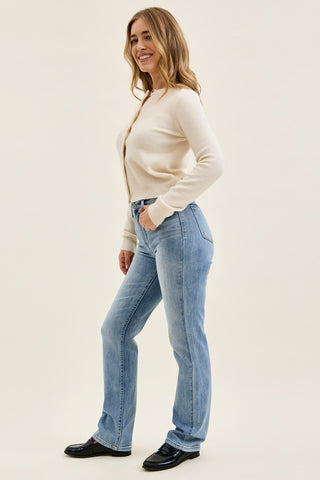 Brenda 90's Straight Fit