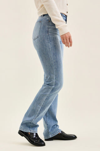 Brenda 90's Straight Fit