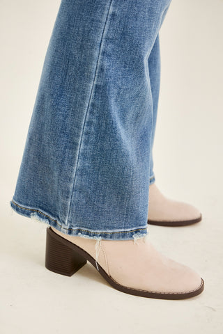 Daisy Vintage Bootcut With Destroy Hem - PLUS