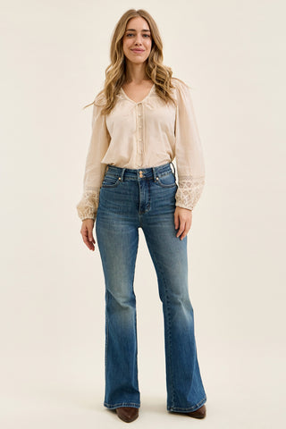 Jaqueline Flare With Double Button And Shield Pockets