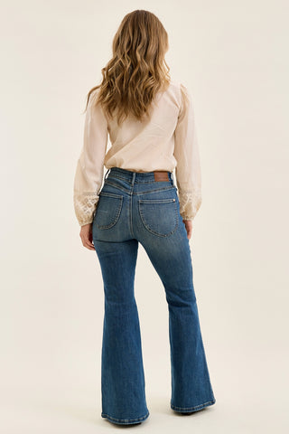 Jaqueline Flare With Double Button And Shield Pockets