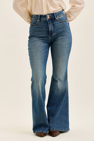 Jaqueline Flare With Double Button And Shield Pockets