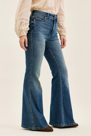 Jaqueline Flare With Double Button And Shield Pockets