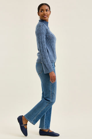 Lara Slim Straight Rigid Magic