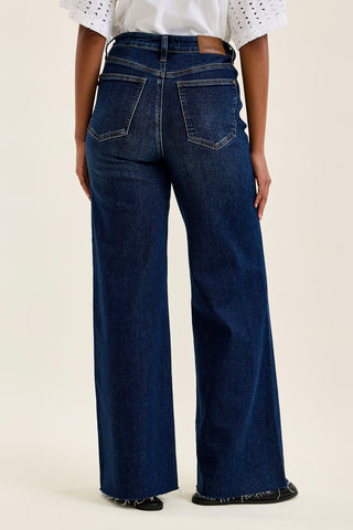 Lux Retro Wide With Adjustable Tabs