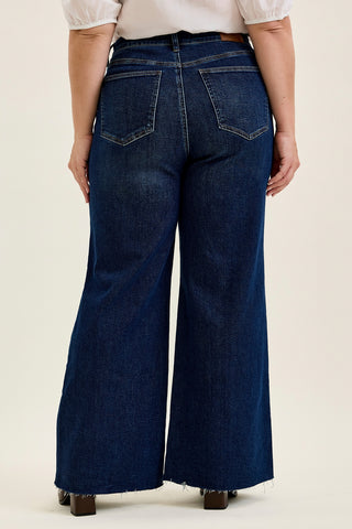 Lux Retro Wide With Adjustable Tabs - PLUS