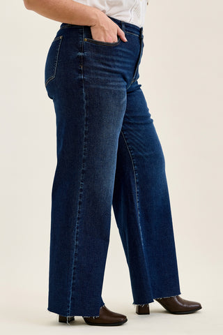 Lux Retro Wide With Adjustable Tabs - PLUS