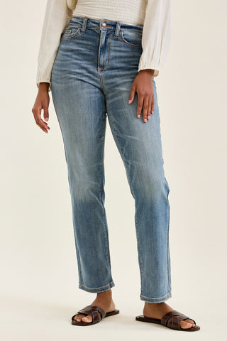 Kimberly Straight Fit (Medium Wash)