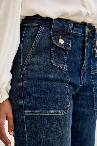 Dottie Utility Wide Crop