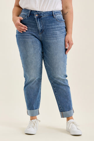 Billie Boyfriend with Crisscross Waist - PLUS
