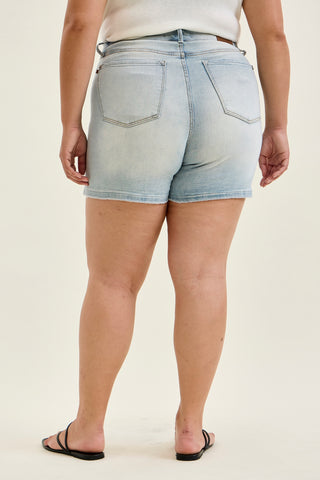 Maggie Rigid Magic Shorts - PLUS