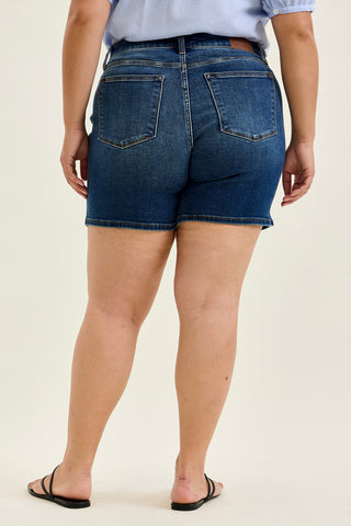 Daryl 2-Button Mid Length Dad Shorts - PLUS