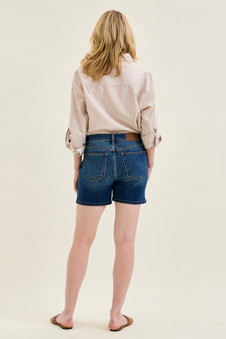 Daryl 2-Button Mid Length Dad Shorts