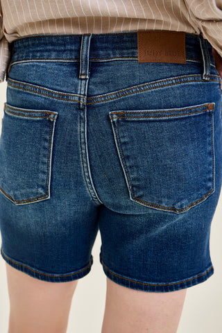 Daryl 2-Button Mid Length Dad Shorts