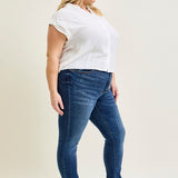 Ella Mid Rise Handsand Classic Skinny - PLUS