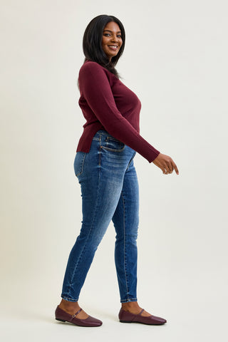 Joey Mid Rise Skinny Jeans With Handsand - PLUS