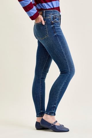 Sienna Skinny Jeans With Handsand