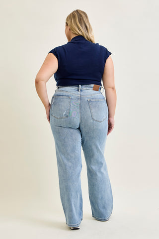 Kimberly Light Wash Straight Leg Jeans - PLUS