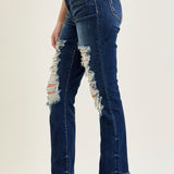 Lisse Mid Rise Ripped Straight Fit Jeans