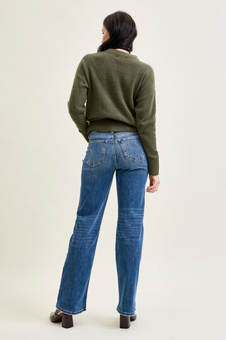 Kimberly V-Front Straight Jeans