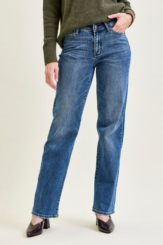 Kimberly V-Front Straight Jeans