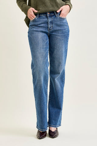 Kimberly V-Front Straight Jeans