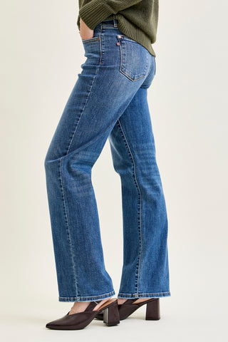 Kimberly V-Front Straight Jeans
