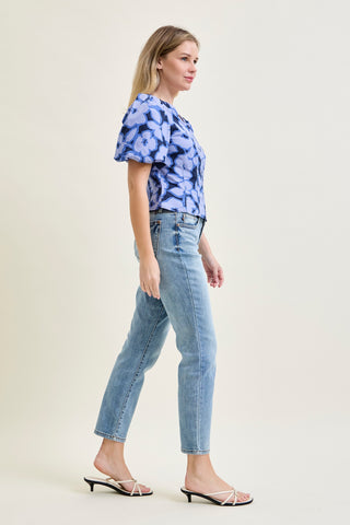 Stacy Vintage Vibes Slim Jeans with a Pocket Perk