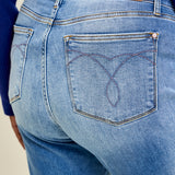 Delaney Vintage Wash ThermaDENIM Straight Fit - PLUS