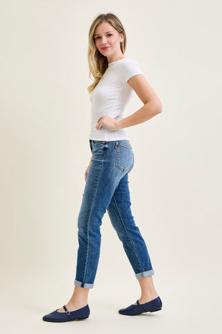 Amber Mid Rise Vintage Wash Non-Distressed Boyfriend