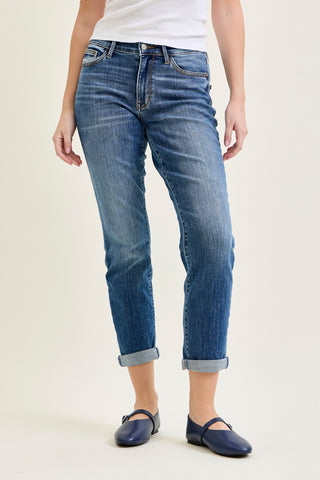 Amber Mid Rise Vintage Wash Non-Distressed Boyfriend