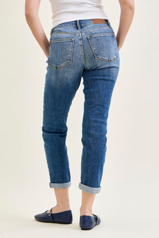 Amber Mid Rise Vintage Wash Non-Distressed Boyfriend