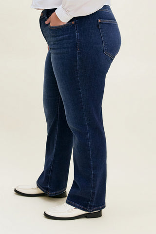 Kimberly Multi Inseam Straight Fit Jeans (Short) - PLUS