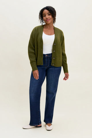 Kimberly Multi Inseam Straight Fit Jeans (Short)