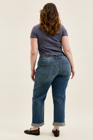 Billie Boyfriend With Adjustable Back Tab - PLUS