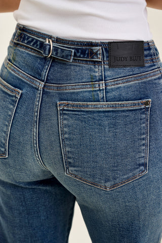 Billie Boyfriend With Adjustable Back Tab