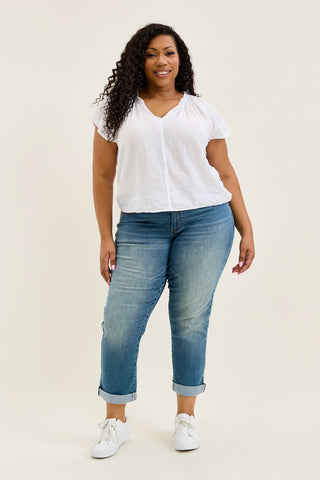 Billie Boyfriend With Cross-Back Belt Loops - PLUS