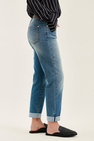 Billie Boyfriend With Cross-Back Belt Loops