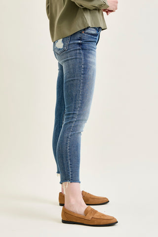 Chase High Rise Raw Hem Relaxed Fit