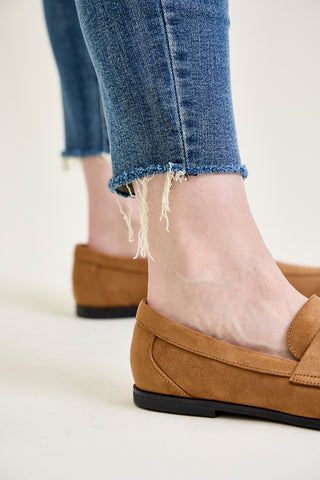 Chase High Rise Raw Hem Relaxed Fit