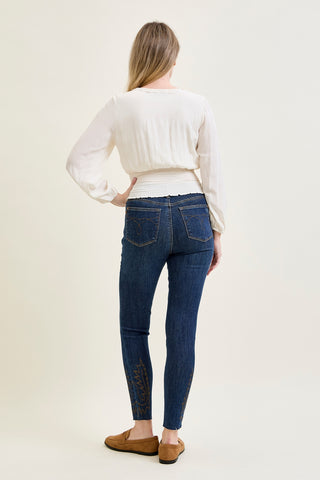 Sarah High Rise Skinny With Western Embroidery Detail