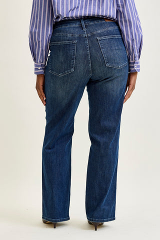 Kimberly Classic Straight Jean - PLUS