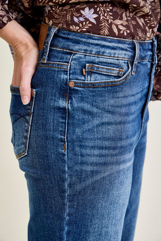 Dolly High Rise Back Pocket Classic Cropped Wide Leg Jeans