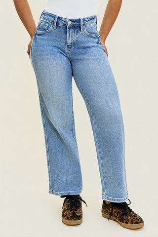Kimberly Vintage Wash Straight Fit with Tummy Control (Petite)