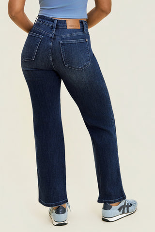 Kimberly Classic Straight Jean (Petite)